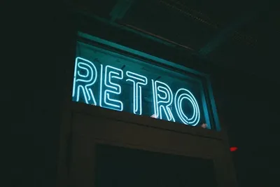Do Neon Signs Make Noise? Sounds, Humming, Buzzing, And Silence Factors Do Neon Signs Make Noise? Sounds, Humming, Buzzing, And Silence Factors