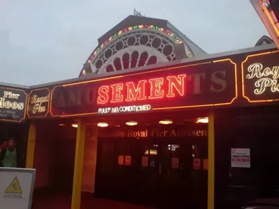 Neon Sign Fails: Funny Broken Mishaps And Troubleshooting Guide Neon Sign Fails: Funny Broken Mishaps And Troubleshooting Guide