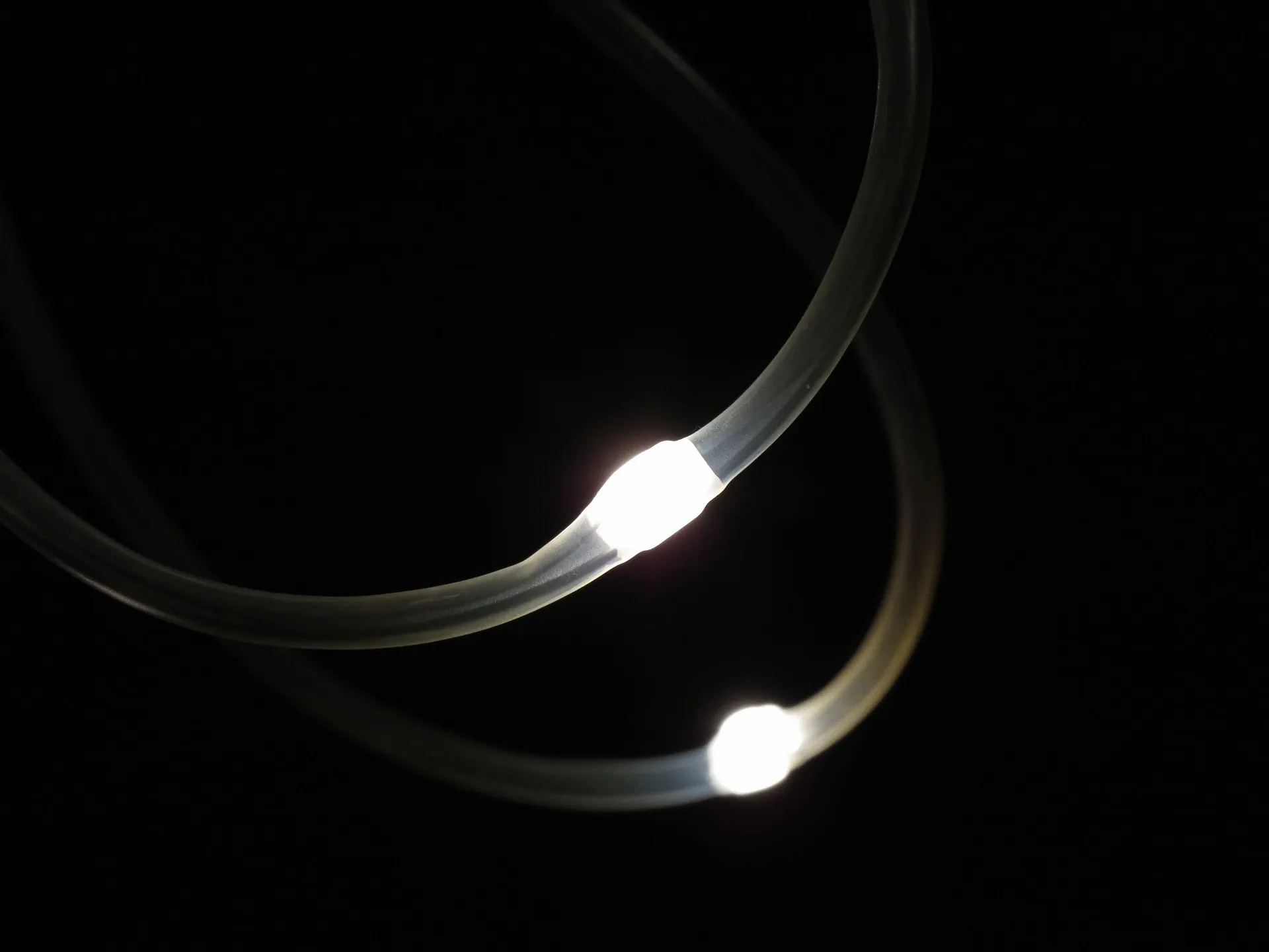 White Neon Sign Aesthetic: How Can You Create A Clean Modern Glow?