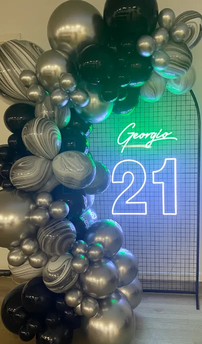 NeonSignsNow.Com - Custom Neon Sign