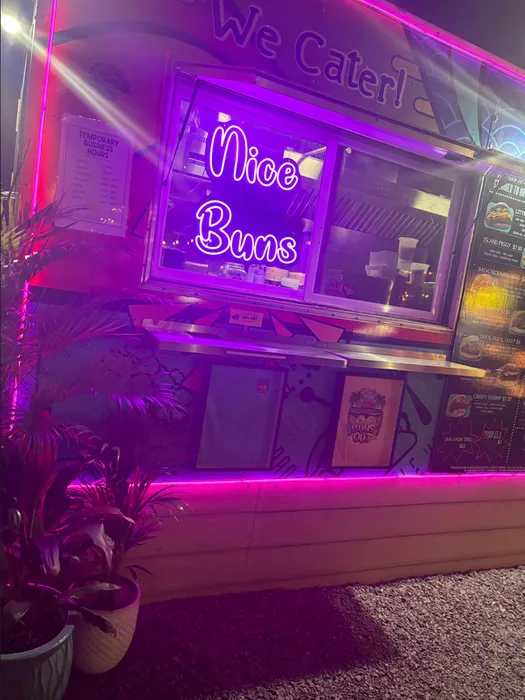 NeonSignsNow.Com - Custom Neon Sign