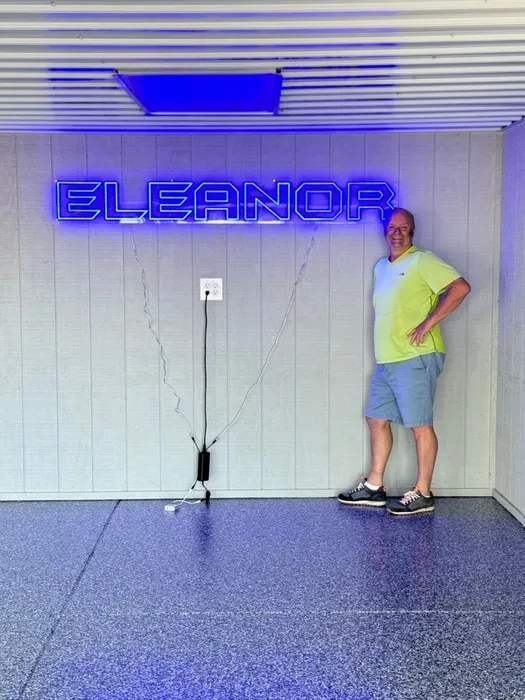 NeonSignsNow.Com - Custom Neon Sign