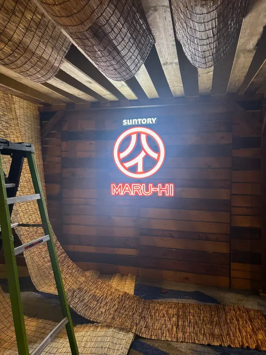 NeonSignsNow.Com - Face Lit Sign