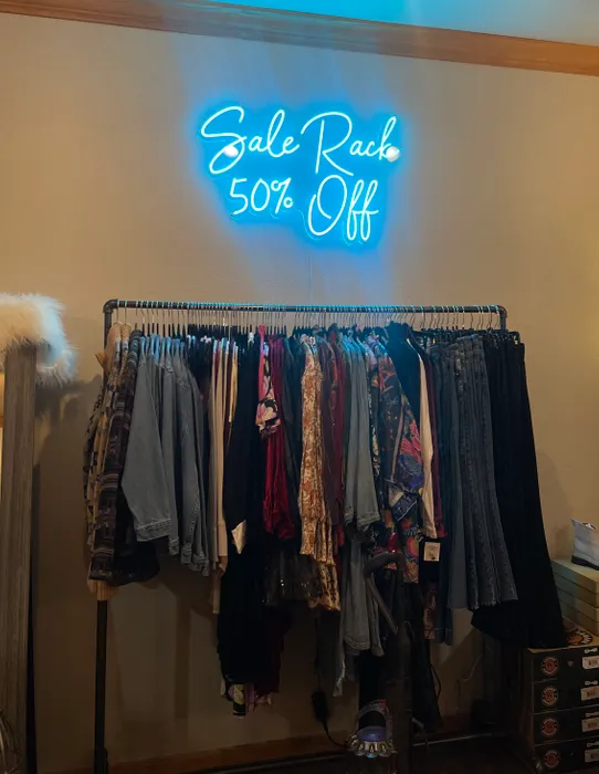 NeonSignsNow.Com - Custom Neon Sign