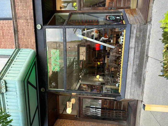 NeonSignsNow.Com - Custom Neon Sign