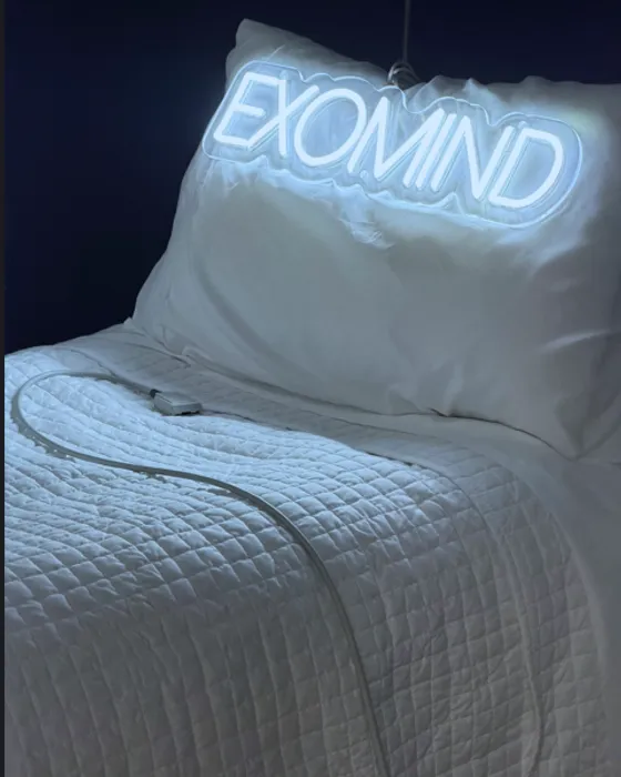 NeonSignsNow.Com - Custom Neon Sign