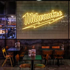 Custom Neon Signs Milwaukee