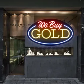 'We Buy Gold' Neon Signs