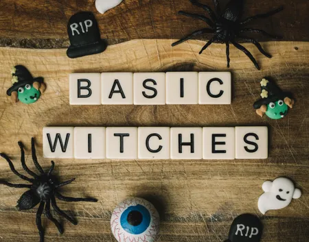 Funny Halloween Signs: Cute, Hilarious, Spooky, And Clever Ideas