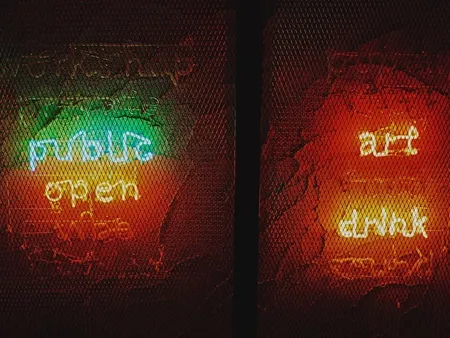 How Much Do Neon Signs Cost? What Elements Determine The Price, From Materials To Custom Designs